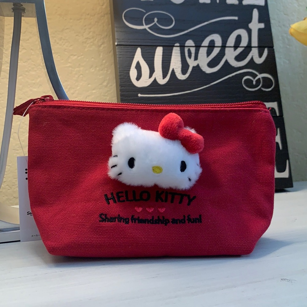 Sanrio Hello Kitty pouch